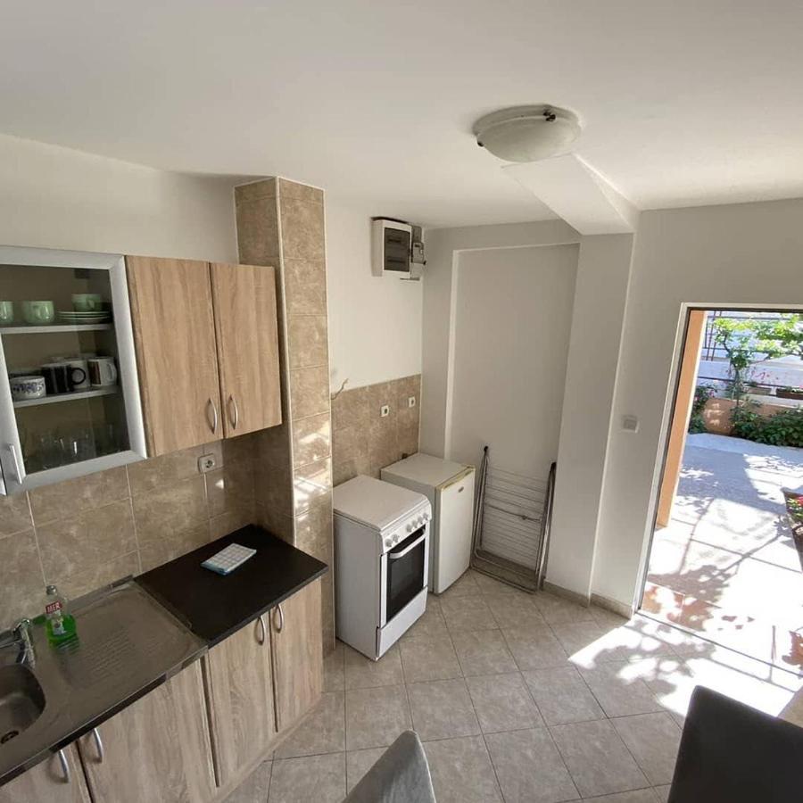 Petkovic Accommodation Tivat Exterior foto