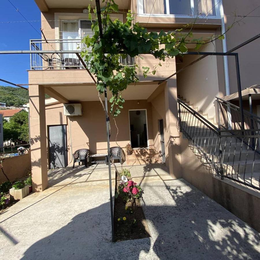 Petkovic Accommodation Tivat Exterior foto